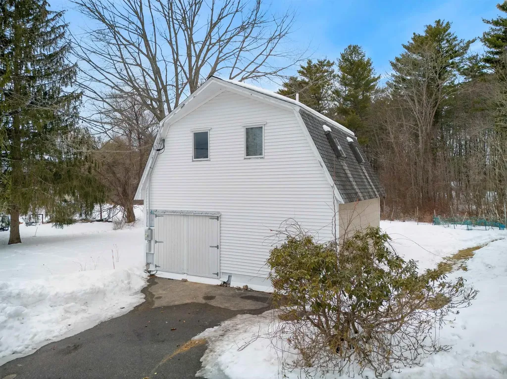 161 Bolt Hill Road Eliot ME 03903