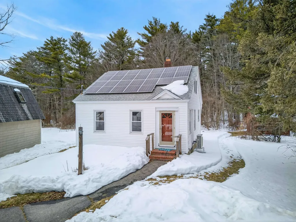 161 Bolt Hill Road Eliot ME 03903