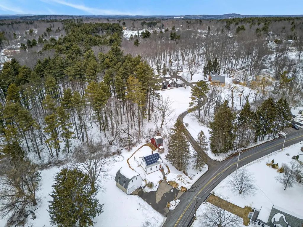 161 Bolt Hill Road Eliot ME 03903