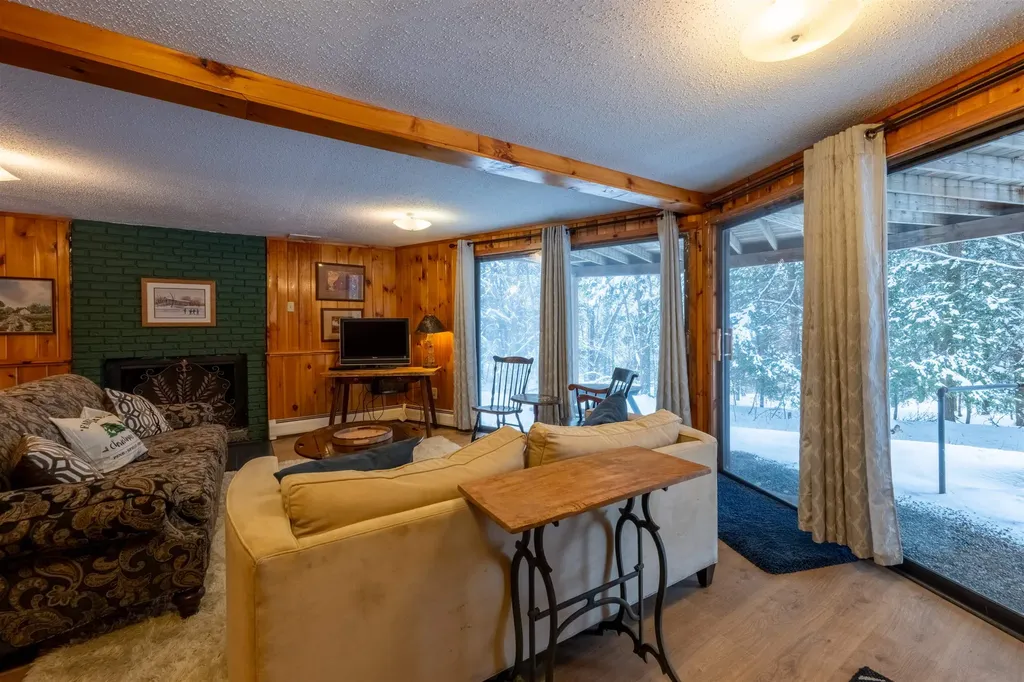 295 Taft Family Road Hartford VT 05059