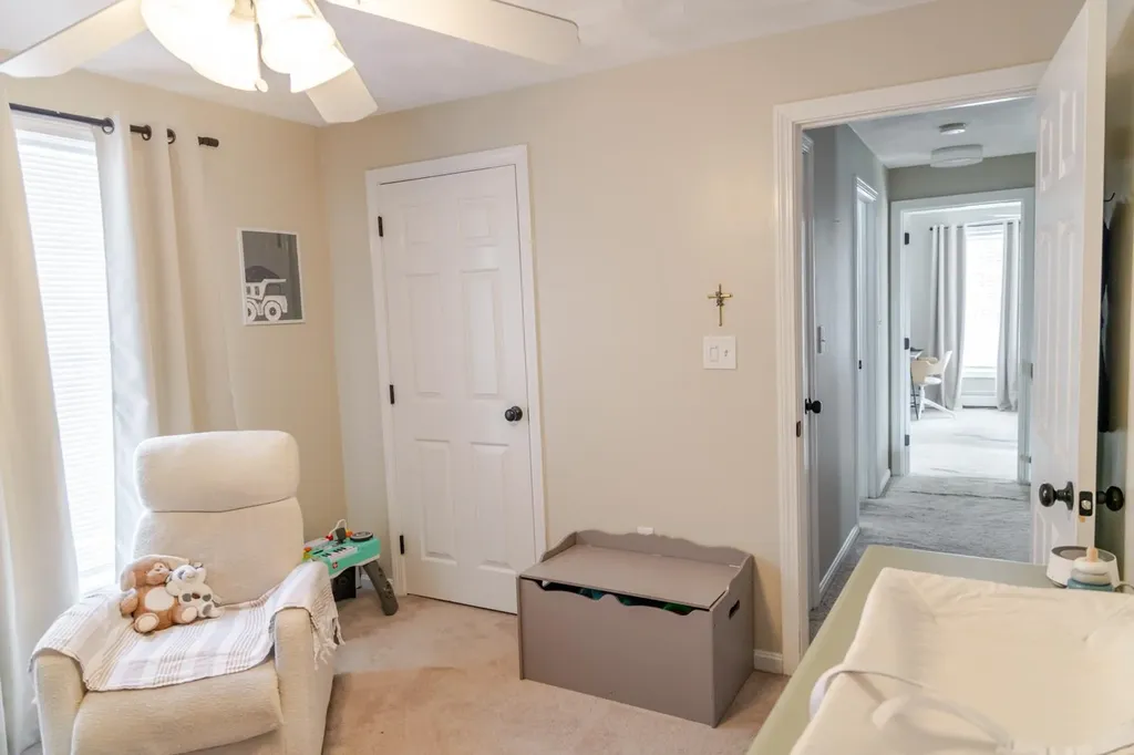 10 Rowe Drive Fremont NH 03044