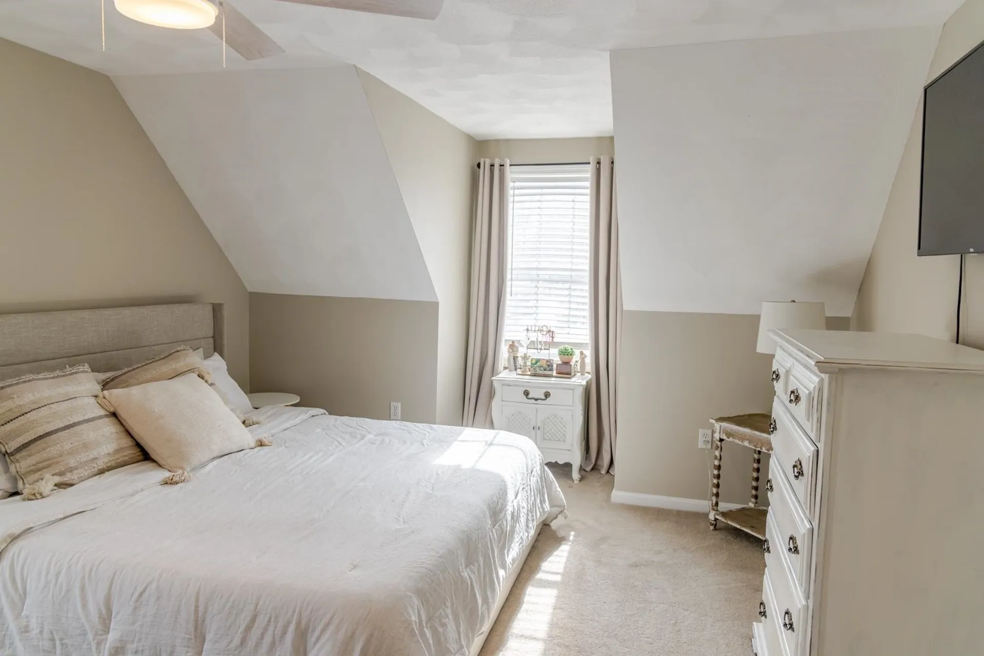 10 Rowe Drive Fremont NH 03044