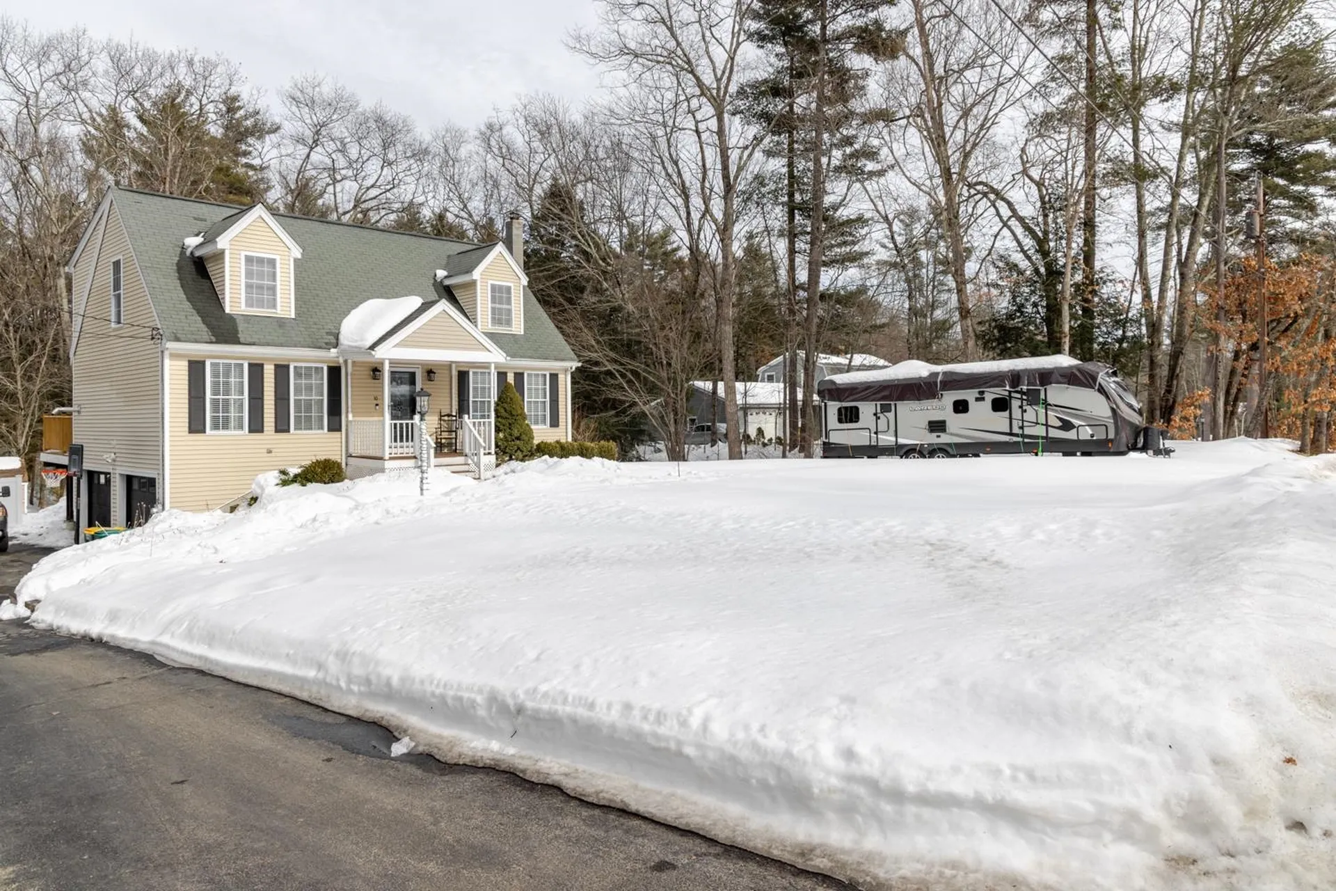 10 Rowe Drive Fremont NH 03044