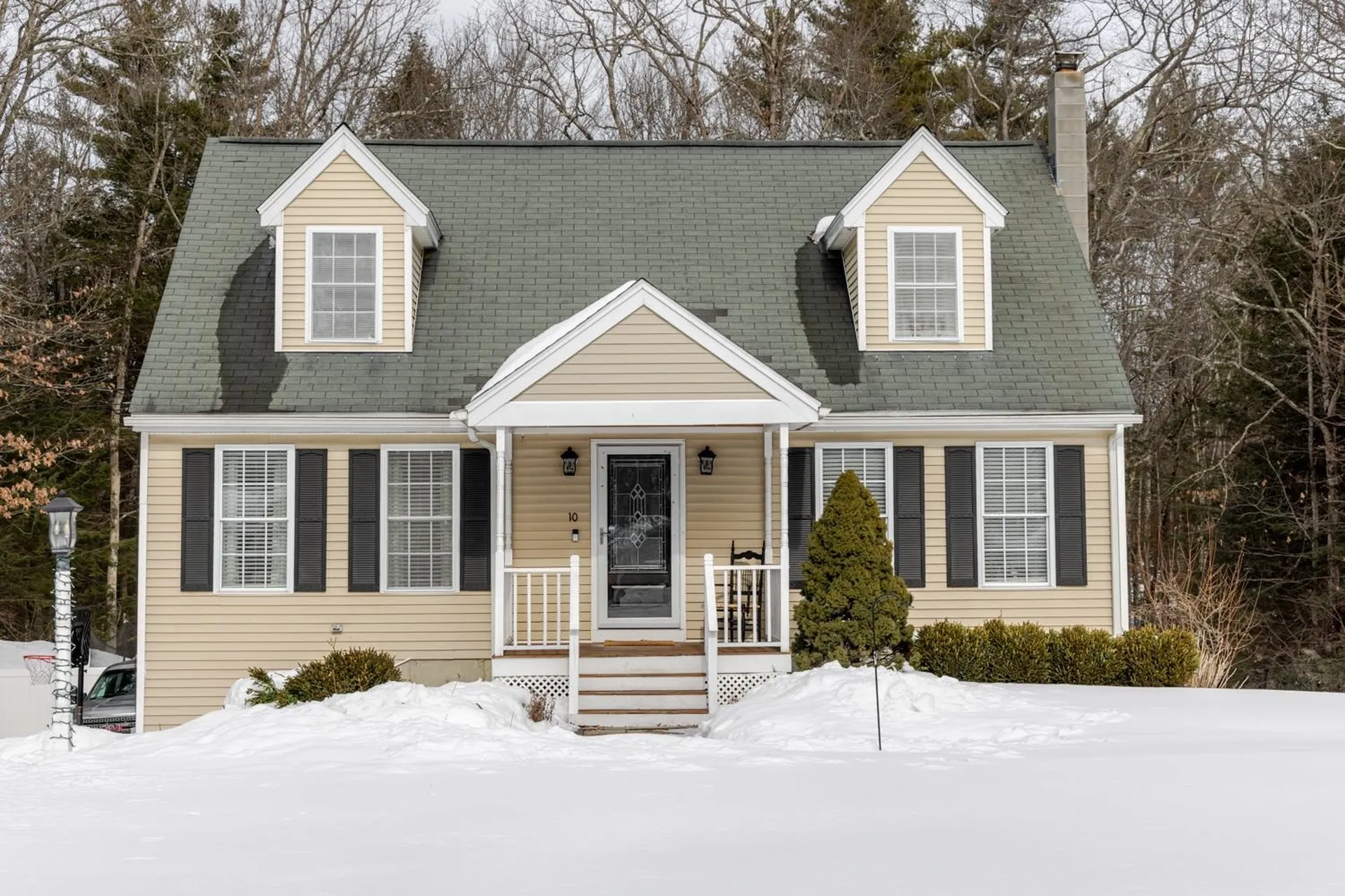 10 Rowe Drive Fremont NH 03044