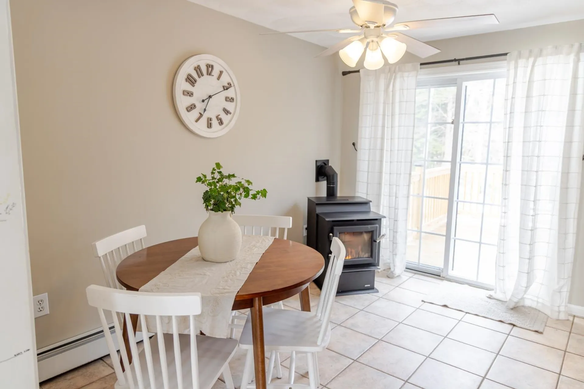 10 Rowe Drive Fremont NH 03044