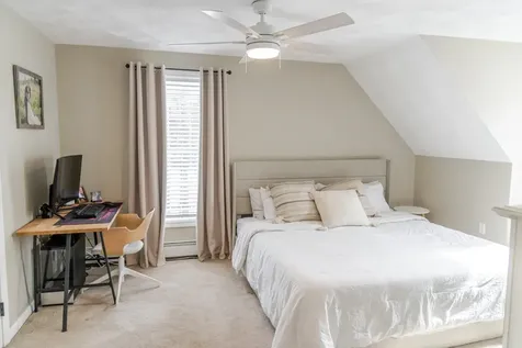 10 Rowe Drive Fremont NH 03044