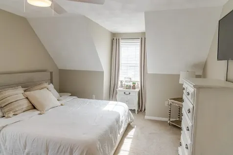 10 Rowe Drive Fremont NH 03044