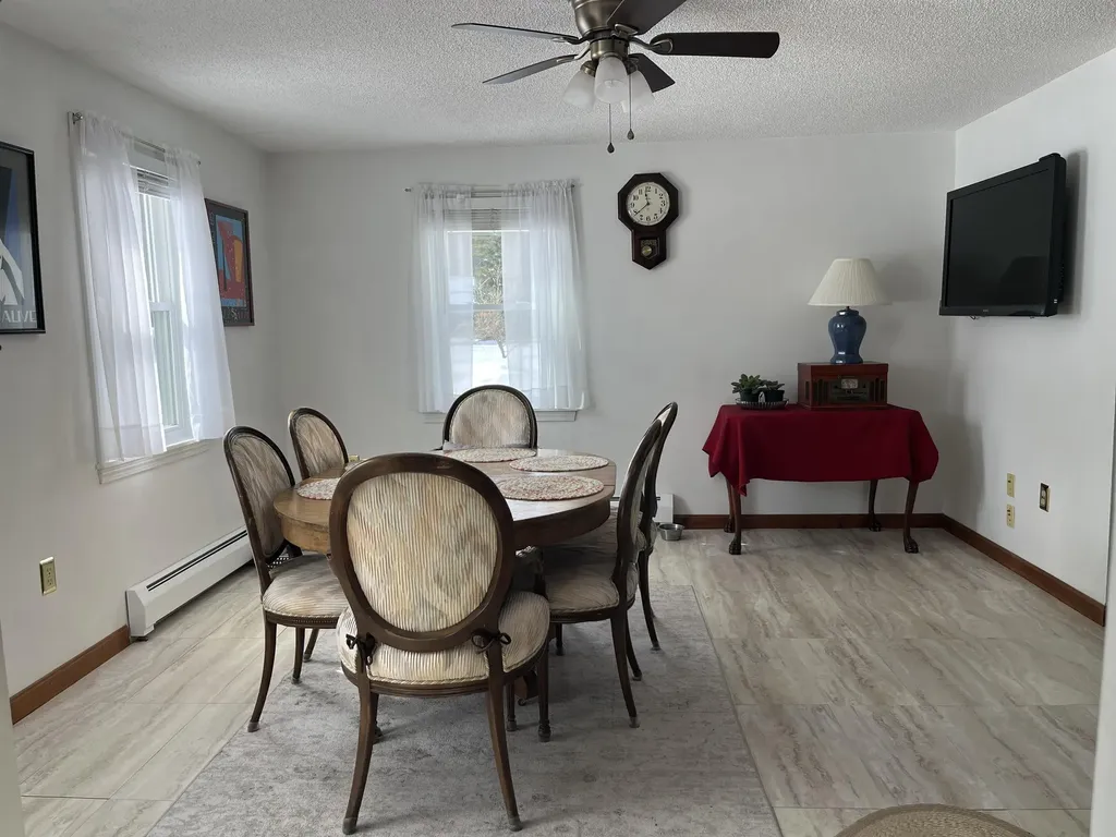 5 Cross Road Hebron NH 03241