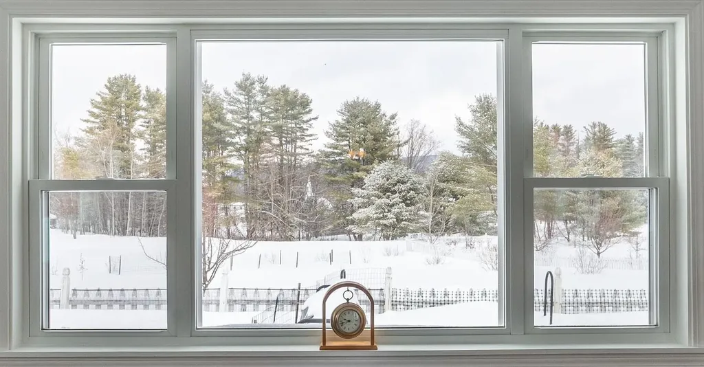 5 Cross Road Hebron NH 03241