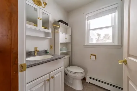 5 Cross Road Hebron NH 03241