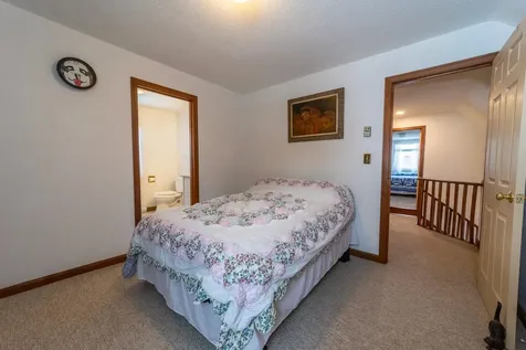 5 Cross Road Hebron NH 03241