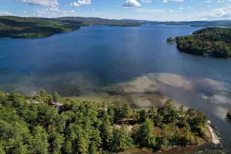 5 Cross Road Hebron NH 03241