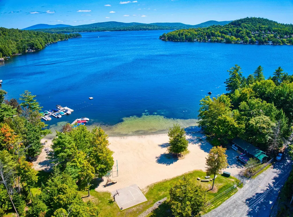 Central Street Sunapee NH 03782