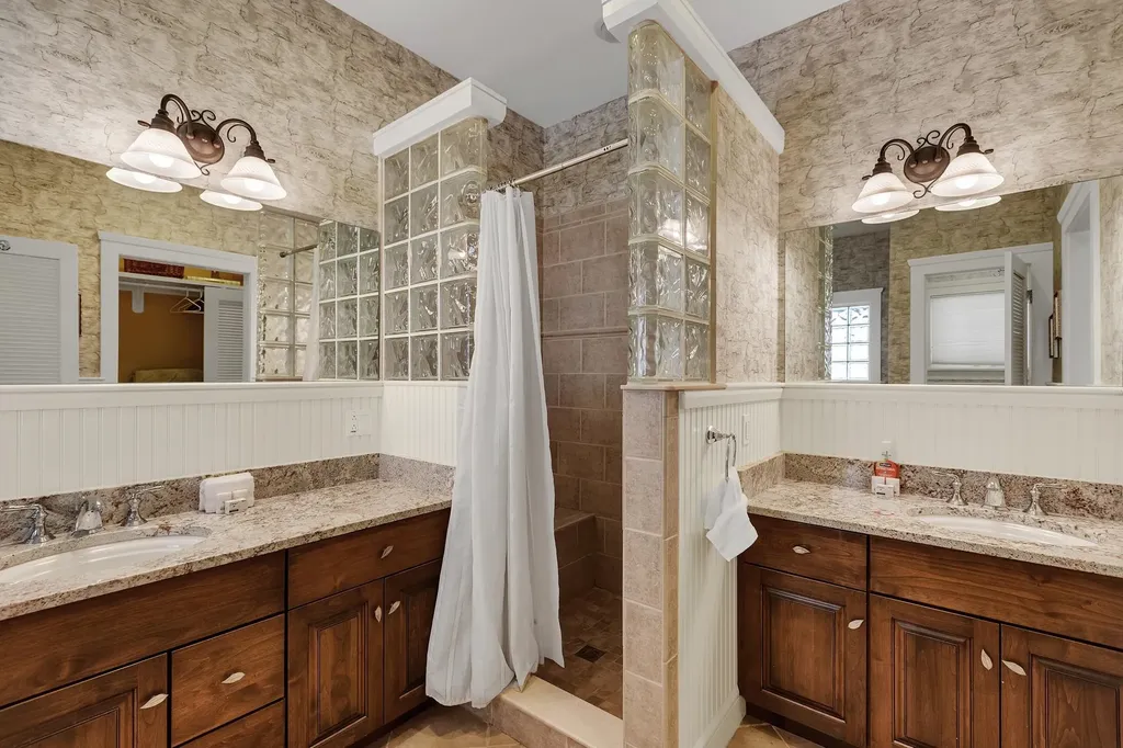 24 Freeman Road Cavendish VT 05153