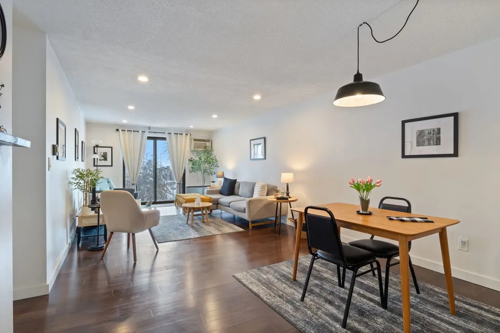 467 High Street Hampton NH 03842