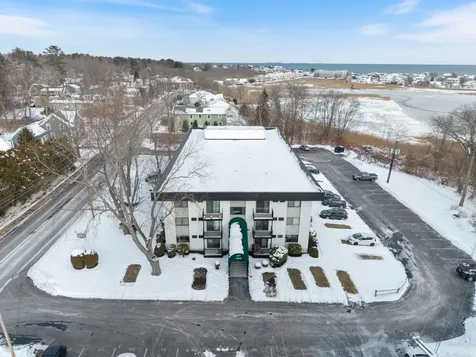 467 High Street Hampton NH 03842