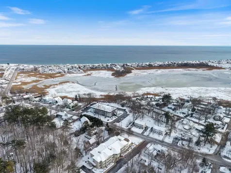 467 High Street Hampton NH 03842