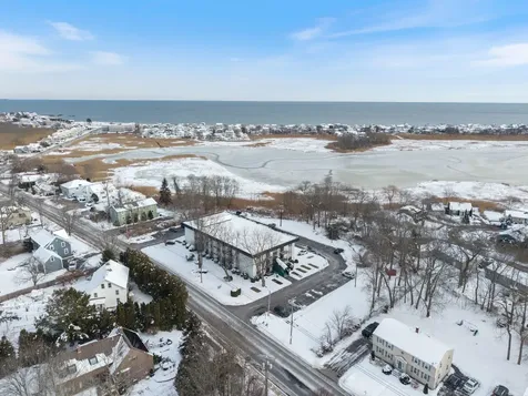 467 High Street Hampton NH 03842