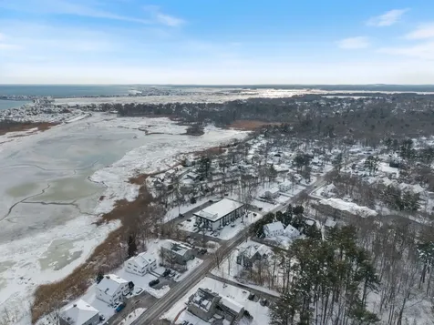 467 High Street Hampton NH 03842