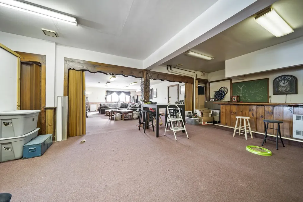 6 Depot Street Hillsborough NH 03244