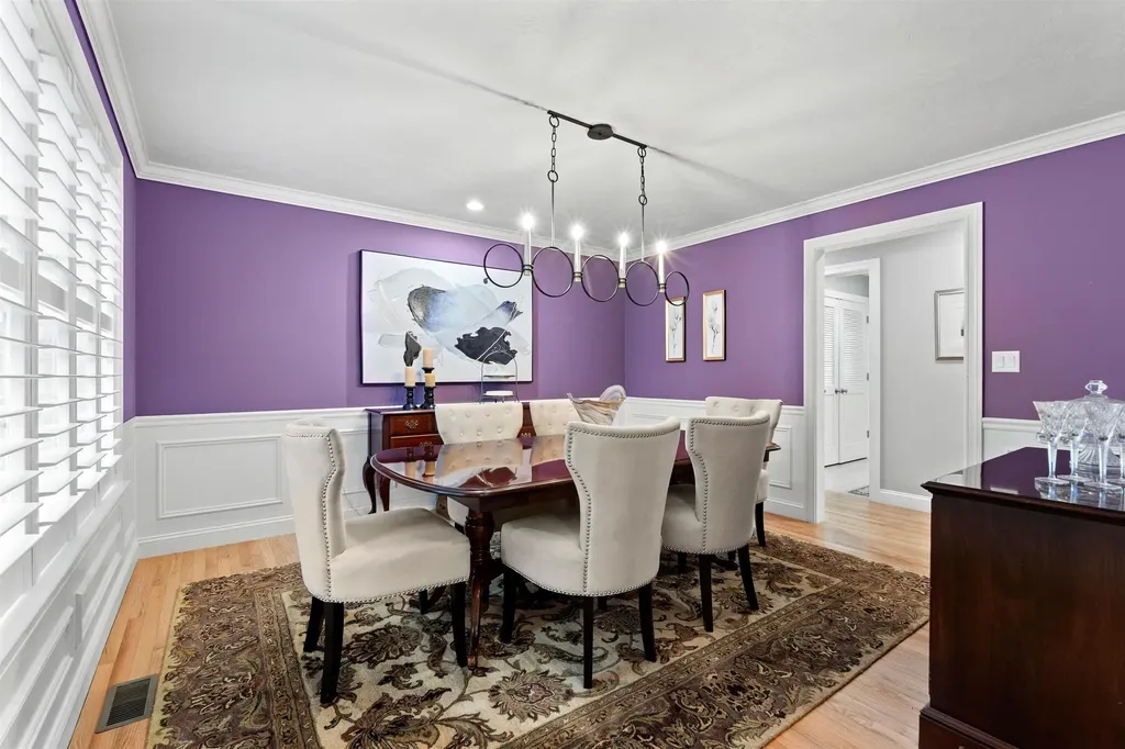 2 Chestnut Hill Drive Sandown NH 03873