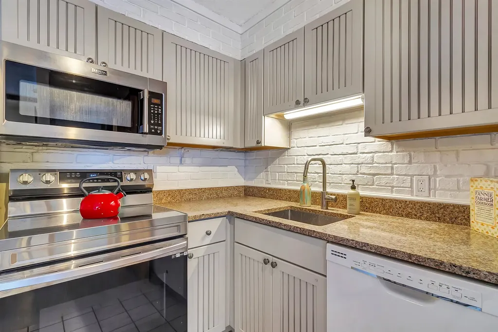 697 East Mountain Road Killington VT 05751