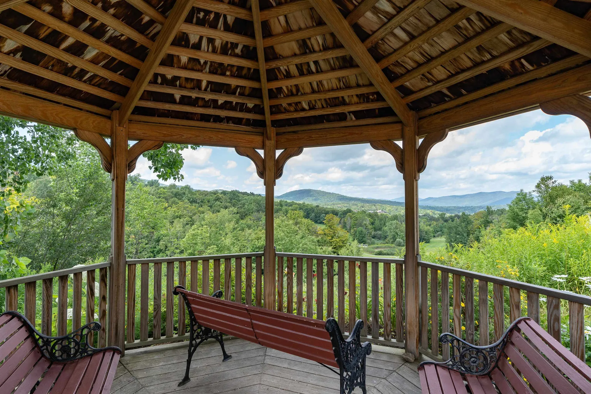 697 East Mountain Road Killington VT 05751