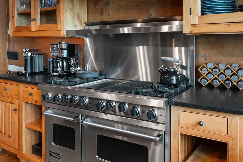 62 Moon Shadow Drive Ludlow VT 05149