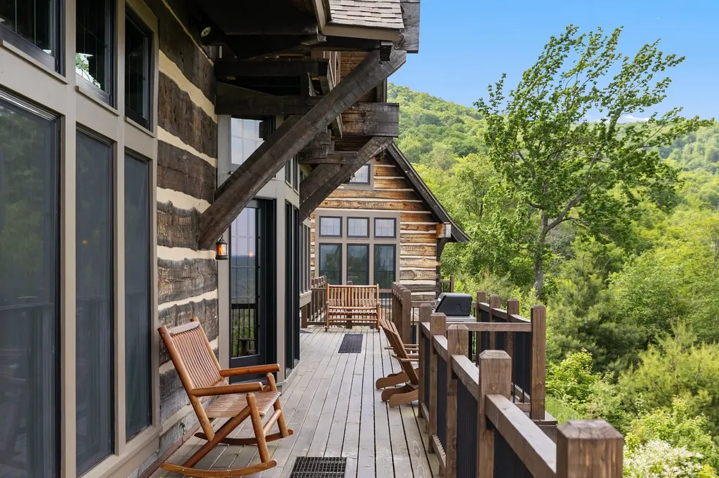 62 Moon Shadow Drive Ludlow VT 05149