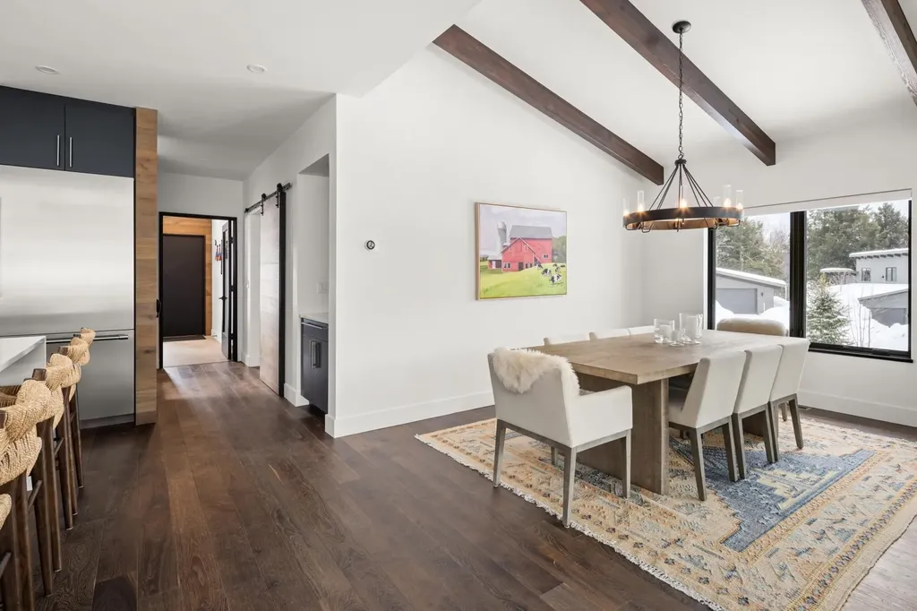 30 Natures Way Stowe VT 05672