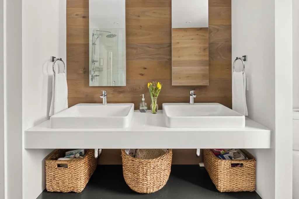 30 Natures Way Stowe VT 05672