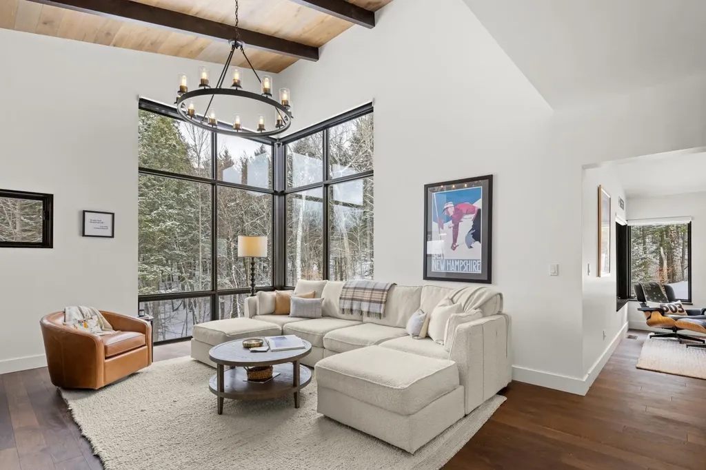 30 Natures Way Stowe VT 05672