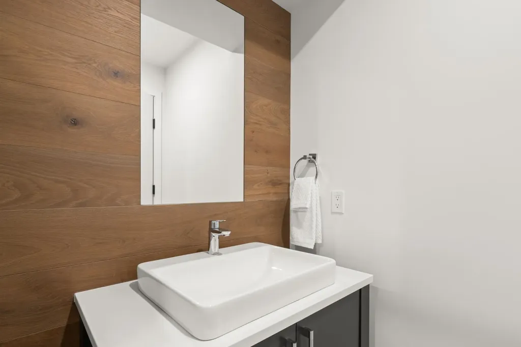 30 Natures Way Stowe VT 05672