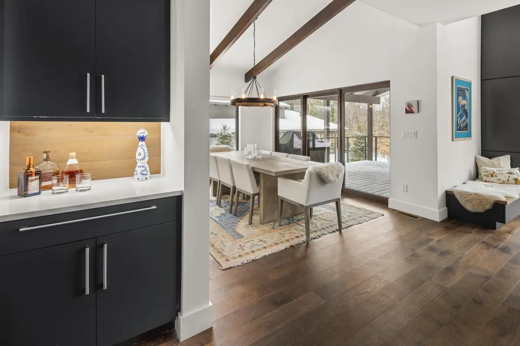 30 Natures Way Stowe VT 05672