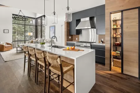 30 Natures Way Stowe VT 05672