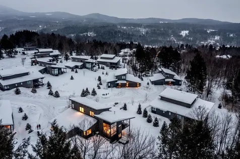 30 Natures Way Stowe VT 05672