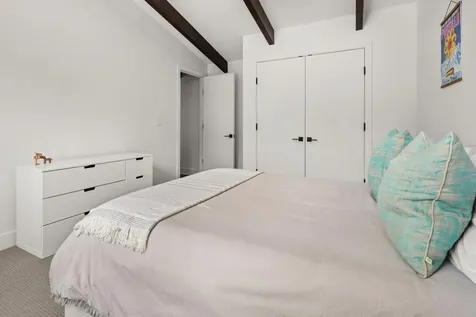 30 Natures Way Stowe VT 05672