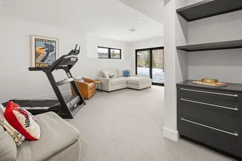 30 Natures Way Stowe VT 05672