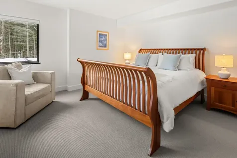 30 Natures Way Stowe VT 05672