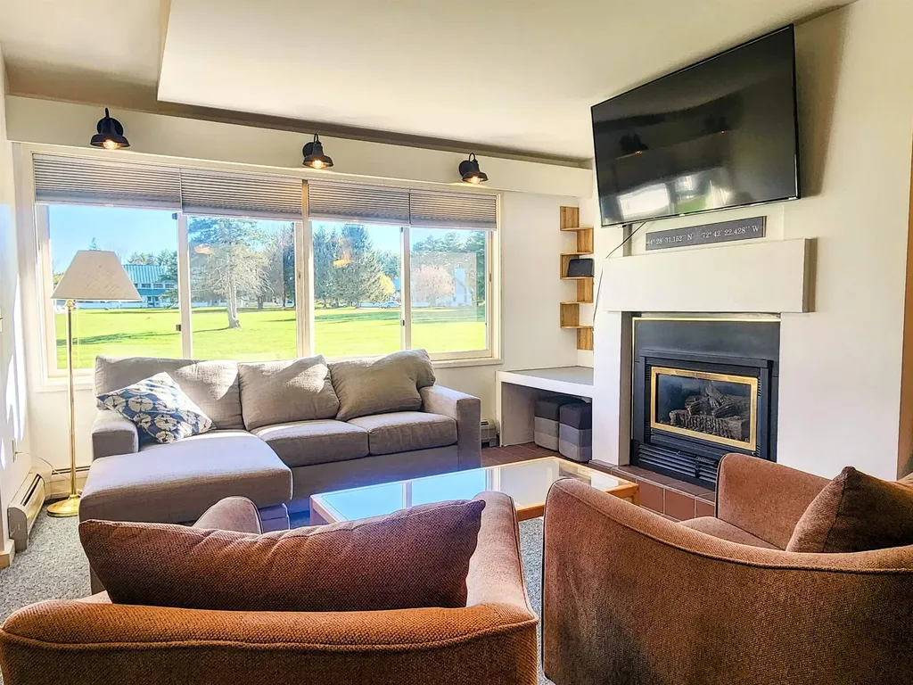 261 Village Green Drive Stowe VT 05672