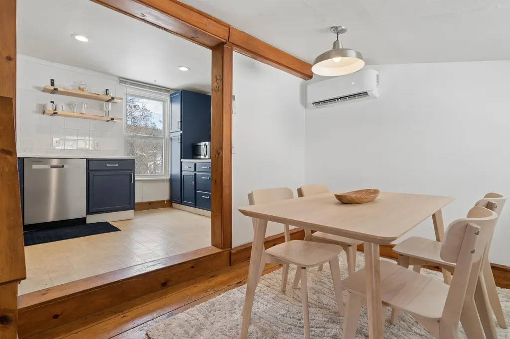 7471 Us Route 4 Bridgewater VT 05034