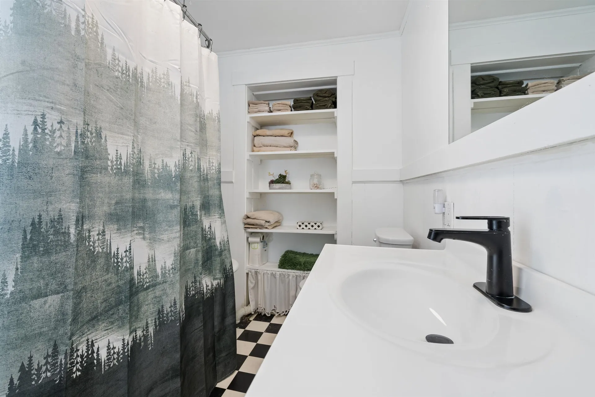 7471 Us Route 4 Bridgewater VT 05034