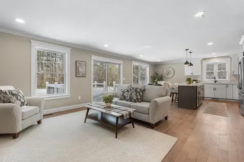 447 Silver Lake Road Hollis NH 03049