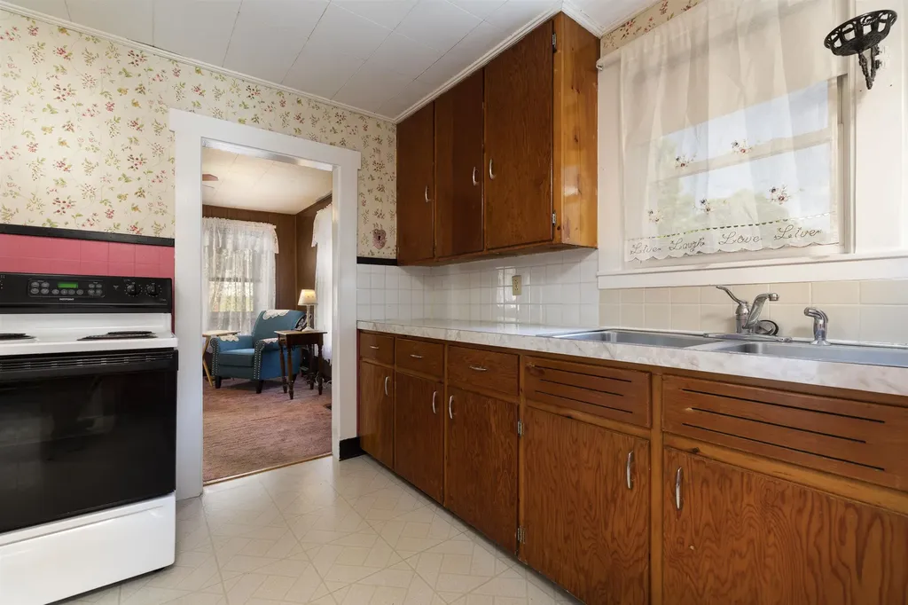 192 Mascoma Street Lebanon NH 03766