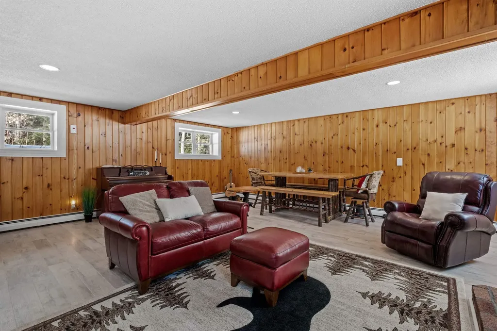 113 Glen Road Gorham NH 03581