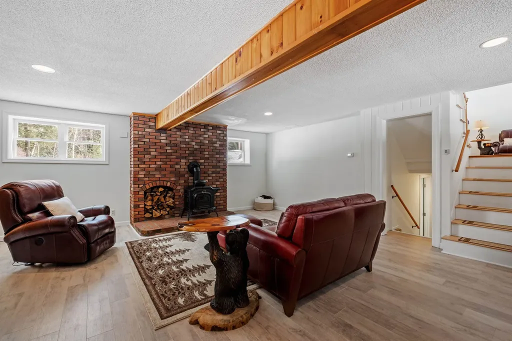 113 Glen Road Gorham NH 03581