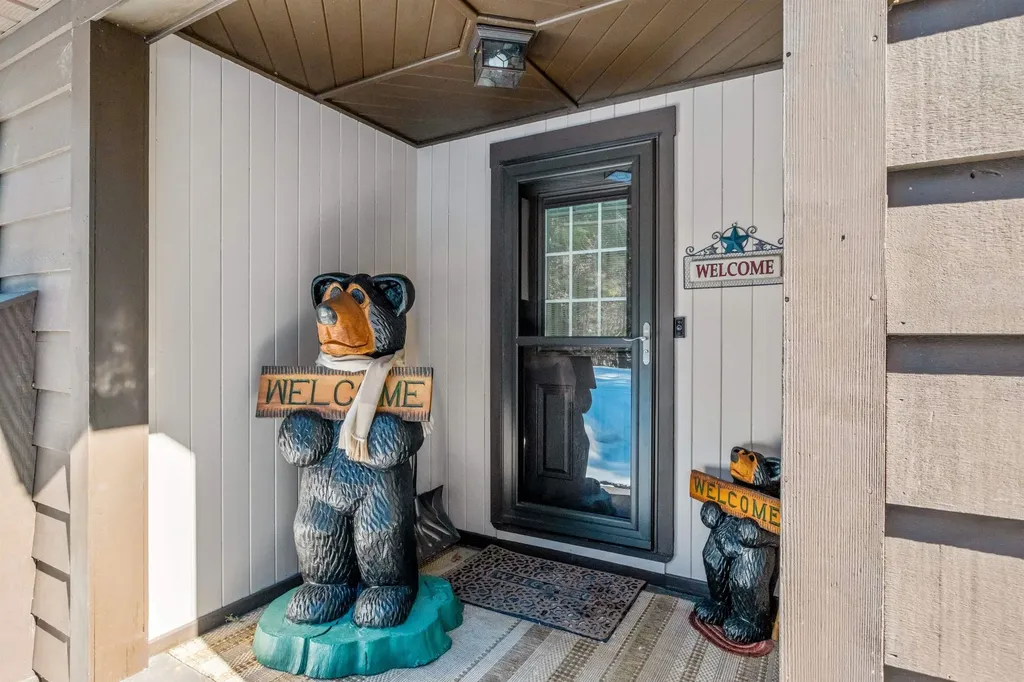 113 Glen Road Gorham NH 03581