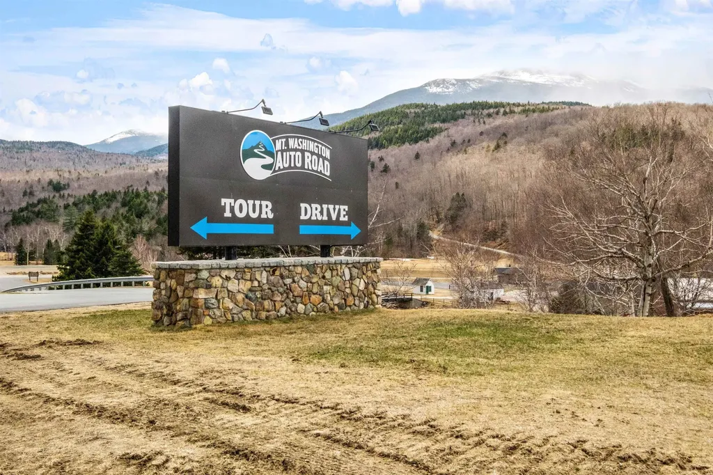 113 Glen Road Gorham NH 03581