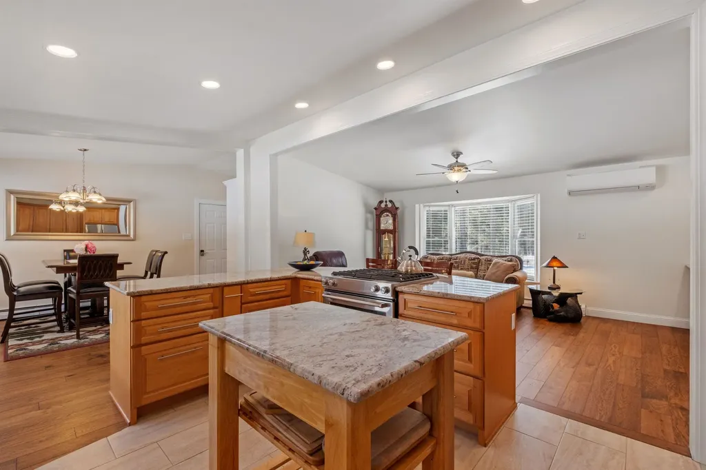 113 Glen Road Gorham NH 03581