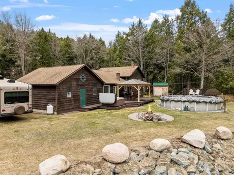 113 Glen Road Gorham NH 03581